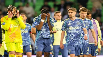 Ajax’ın Kabusu Gerçek mi Oluyor? PSV Zirvede!