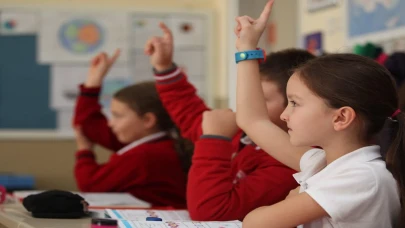 2024-2025 Eğitim Öğretim Yılı Ne Zaman Sona Erecek? Yaz Tatili Tarihi Belli Oldu!