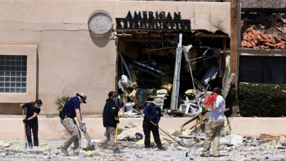 ABD'de “İnsanlar Ürememeli” Diyen Genç, Kliniği Hedef Aldı