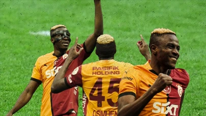 Osimhen'den sürpriz karar! 3 yıllık sözleşme imzaladı iddiası