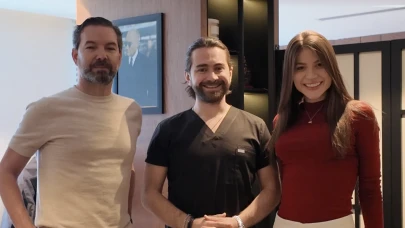 Estetik Dünyasında Gözler Onun Üzerinde: Monique Salum’un Yaz Ritüeli