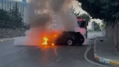 Pendik’te Otomobil Kazası Sonrası Yangın