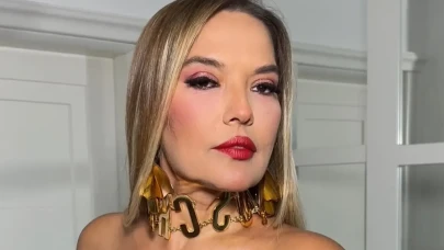 Demet Akalın, Bodrum’da Gelen Hesaba Sosyal Medyada Tepki Gösterdi