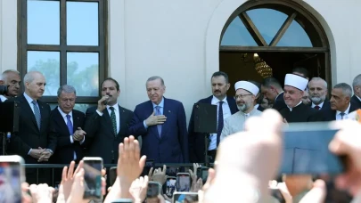 Erdoğan’dan Tarihe Nefes: Gümrükçü İshak Ağa Camii 150 Yıl Sonra Yeniden İstanbul’un Gerdanında