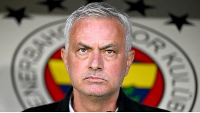 Mourinho’ya sert eleştiri: “İki aydır 'Beni Kovun' diyor!”