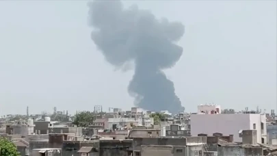 Air India Uçağı neden düştü, kaç kişi hayatını kaybetti, kazadan kurtulan oldu mu?