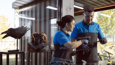 Arçelik’ten Eğitim İçin Yürek Isıtan Hamle: “İz Bırak” Koleksiyonu Tanıtıldı