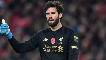 Yeni kaleci arayışında Galatasaray’a Alisson Becker’den olumsuz yanıt!