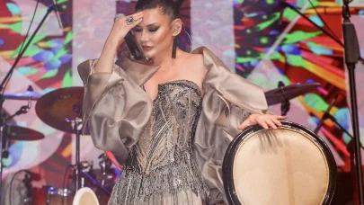 Deniz Seki Kıbrıs’ta Sahne Aldı: Göz Kamaştıran Gece!