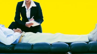 Psikiyatrist, savunmasız bir genç gibi davranarak bir yapay zeka terapistiyle konuştu