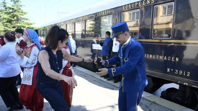 Paris’ten Yola Çıktı İstanbul’da Noktalandı: Tarihi Tren Türkiye’de