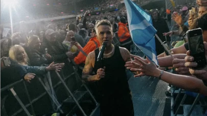 Robbie Williams’tan İstanbul’a rock fırtınası: Biletler satışa çıkıyor!