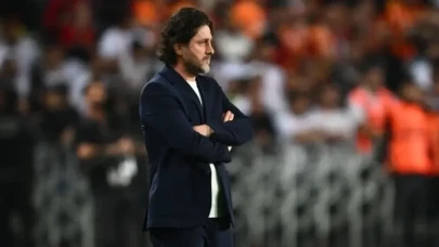 Galatasaray’ın gözden çıkardığı yıldız Trabzonspor’un kapısında:  Fatih Tekke karar verecek