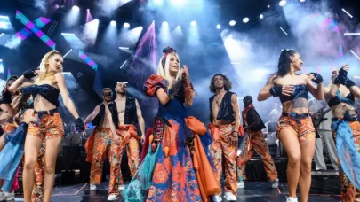 Ajda Pekkan’dan Harbiye’de Görkemli Bir Performans!