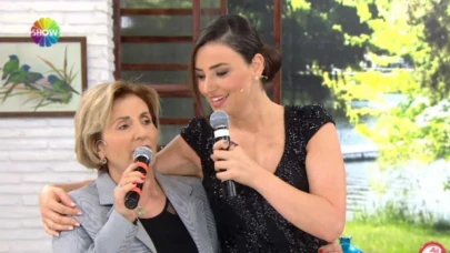 Sevcan Orhan’ın Annesi ve Babası Kimdir, Nerelidir? Müzik Yolculuğundaki İlk Etki Ailesi Oldu