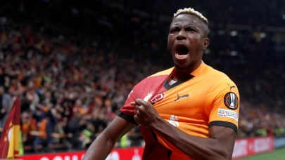 Victor Osimhen yanlışlıkla veda paylaşımı yapıp sildi