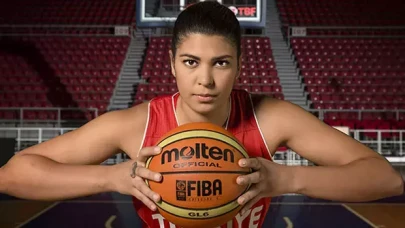 Tilbe Şenyürek Kimdir? Fenerbahçe ve Milli Takımın Güçlü Uzunu Hakkında Merak Edilenler