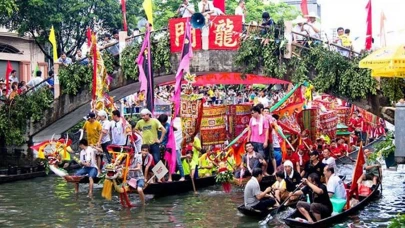 Çin’de tatil patlaması: 3 günde 653 milyon kişi seyahate çıktı!