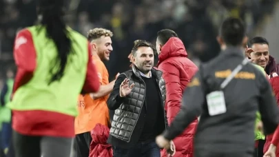 Osimhen bekleniyor, Galatasaray'da her şey askıya alındı! Transfer kilitlendi