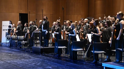 AKM’de Tarihi Gece! "Bir Yaz Gecesi Rüyası" Türkiye’de İlk Kez Eksiksiz Sahnelenecek