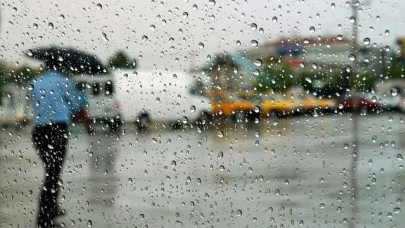 Meteoroloji 23 il için sarı kodu devreye aldı: Fırtına ve sağanak geliyor!