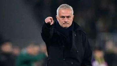 Mourinho’dan Premier Lig çıkarması! Fenerbahçe’den golcü ve sağ bek bombası