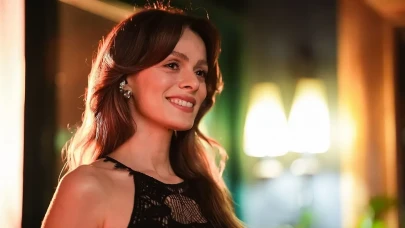 Özge Özpirinçci yeni projesini seçti! Sakıncalı geliyor