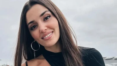 Hande Erçel lüks tekne pozlarıyla yine gündem oldu