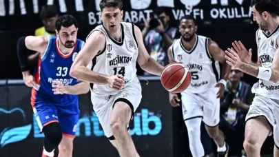 Anadolu Efes - Beşiktaş Fibabanka serisinde üçüncü randevu!
