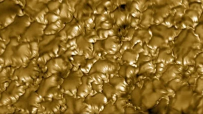 Güneş'in en keskin görüntüsü gizli manyetik şeritleri ortaya çıkardı