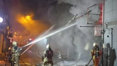 Muğla’da yangın faciası: Mahsur kalan kadın itfaiye ekipleriyle kurtarıldı