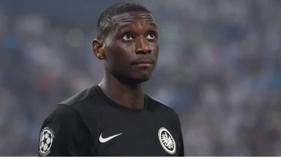 F.Bahçe ve G.Saray’ı şaşırtan gelişme: Kolo Muani kararını verdi!