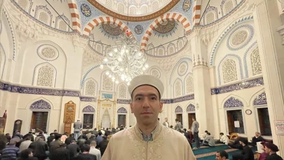 Tokyo’da bayram bereketi: Cami doldu, namaz 3 kez kılındı