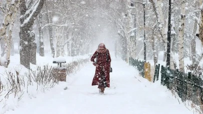 Güneşten Kaçarken Kara Yakalandık: Meteorolojiden Şaşırtan Kar Uyarısı