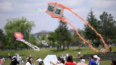 Kayseri’de çocuklar uçurtmalarla bağımlılığa meydan okudu
