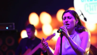 Türküler Cazla Buluştu, Alkışlar Durmadı! İstanbul’da Müzikal Büyü