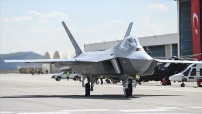 Türkiye'nin gökyüzündeki gücü: KAAN, F-35'e rakip olabilir mi?