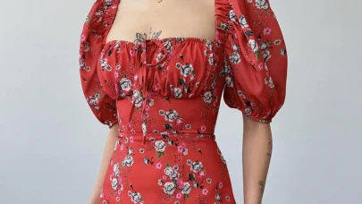 Bu sezonun vazgeçilmezi: Çiçek bahçesini andıran kıyafetler