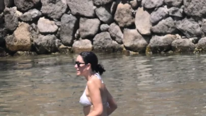 Pelin Akil Bodrum’da moral arıyor