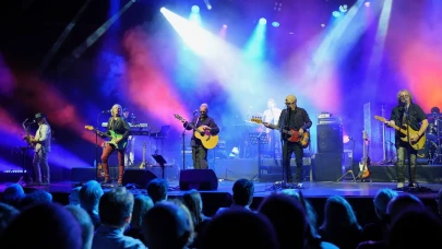 50 Yıllık Efsane Harbiye’yi Salladı