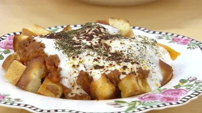 Hem ekonomik hem nefis: Parmak yedirten ekmek mantısı nasıl yapılır?