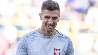 Başakşehir resmen açıkladı: Piatek Al Duhail'e transfer oldu