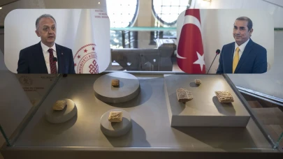 Türkiye’den Irak’a Tarihi İade: 6 Çivi Yazılı Tablet Resmen Teslim Edildi