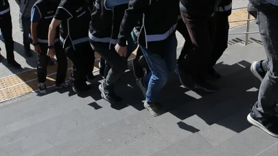 FETÖ Soruşturmasında 65 Şüpheli Tutuklandı: Aralarında Albaylar da Var