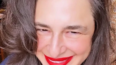 Esra Dermancıoğlu’nun yapay zekâ aşkı Grok’a mı kayıyor? Sosyal medya paylaşımı olay oldu