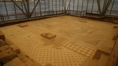 Perre Antik Kenti’nde mozaik yeniden hayat buldu