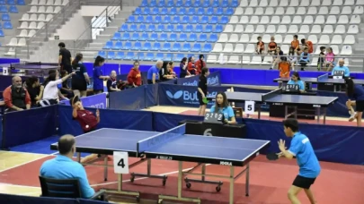 15 Yaş Altı Erkek Milli Masa Tenisi Takımı’ndan Avrupa’da Gümüş Madalya