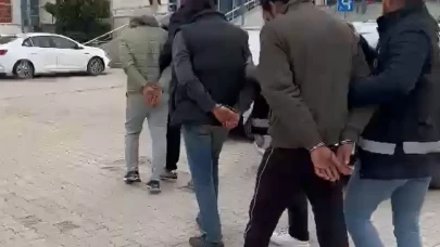 Adana’da eş zamanlı operasyon: Firari hükümlüler yakalandı