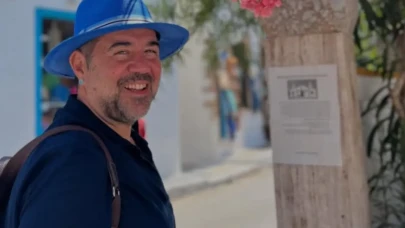 Ata Demirer’in mayosundan çıkan not herkesi güldürdü! İşte notun detayları