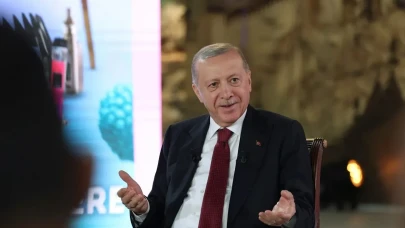Kaan Ayhan’ın Aile Yanıtı Erdoğan’ı Güldürdü: “Eve Gidince Bir Konuşalım”
